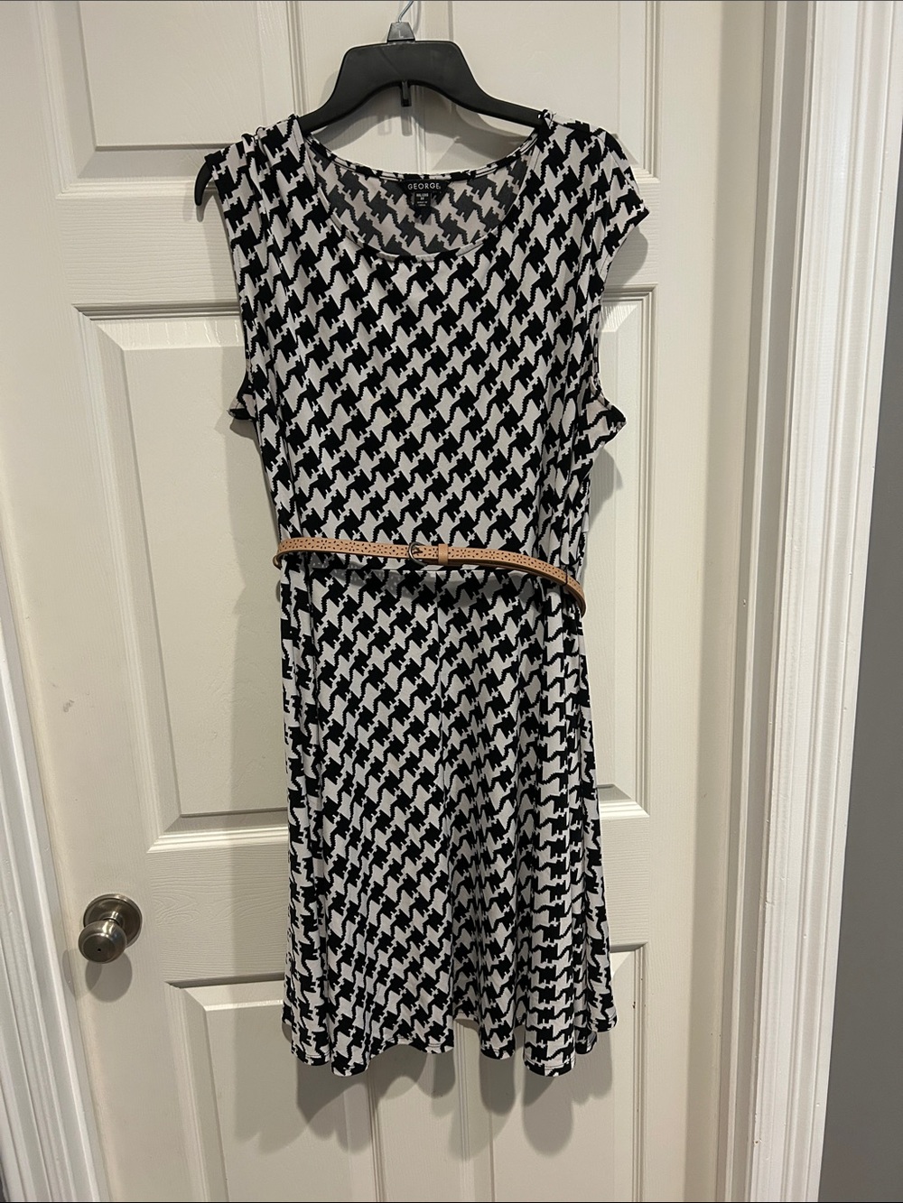 George Black and White Houndstooth Midi Dress